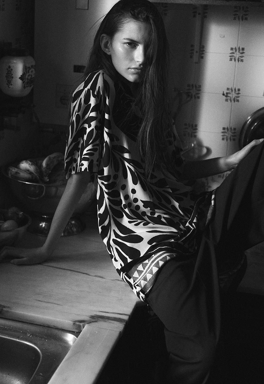 H&M - Viscose tunic dress - white & black patterned
