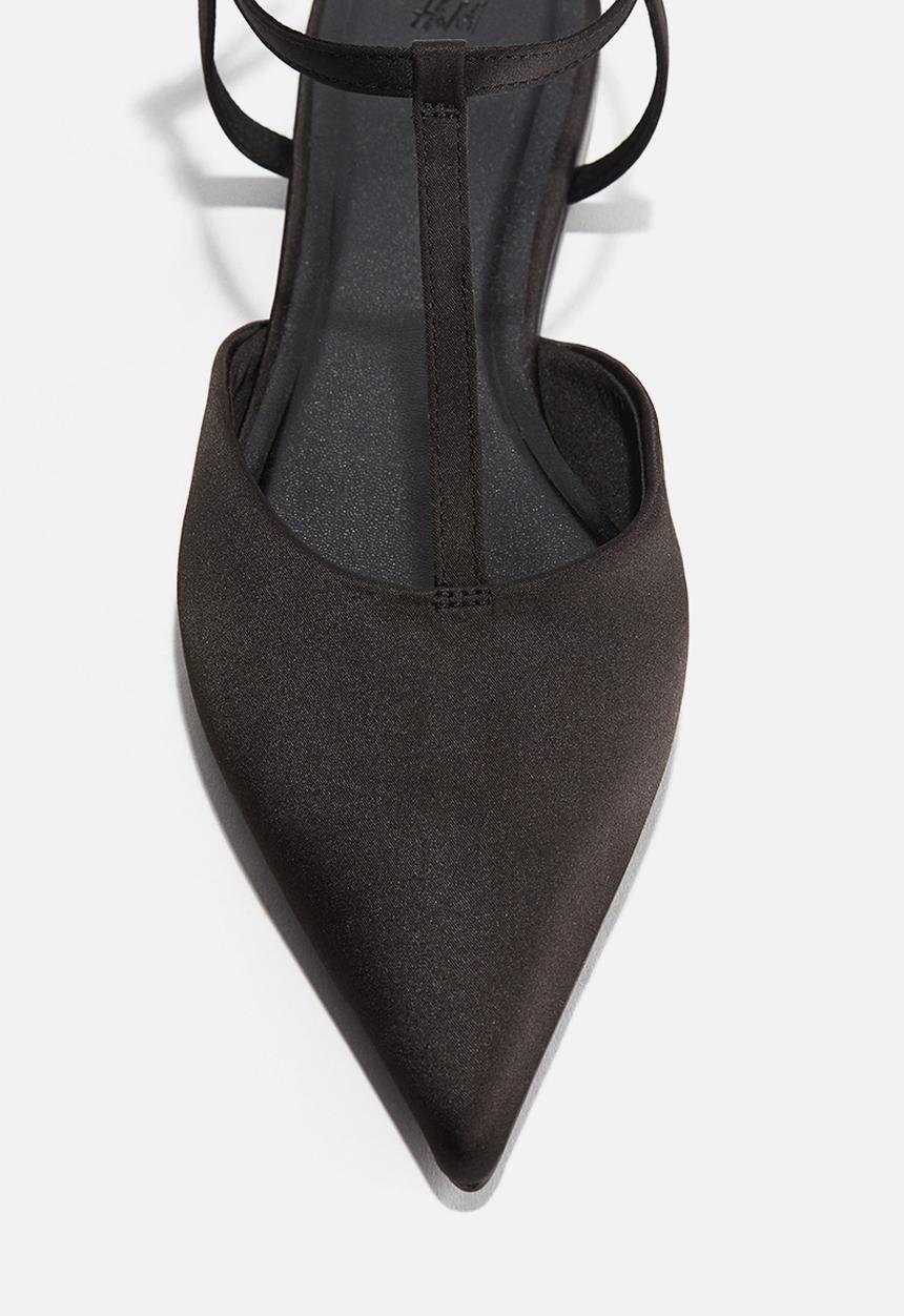 H&M - Pointed satin sandals - black