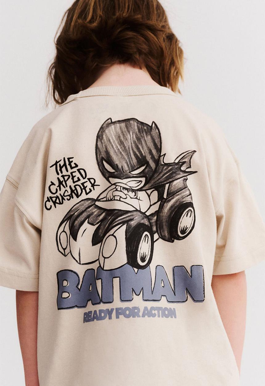 Cotton On - Licensed drop shoulder short sleeve tee - lcn wb rainy day/batman ready for action