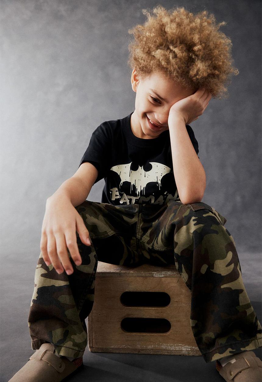 Cotton On - Licensed drop shoulder short sleeve tee - lcn wb black/batman the caped crusader