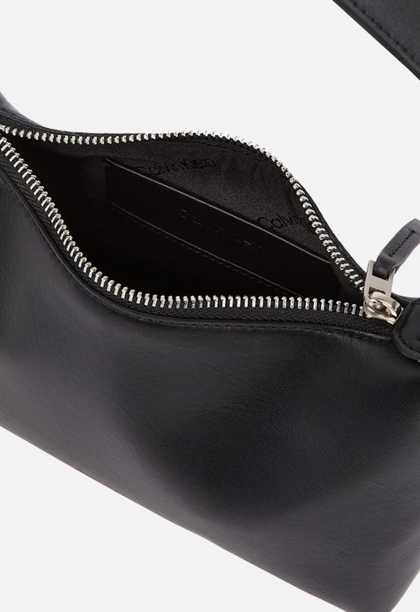 Calvin Klein - Hardware handle mini bag - ck black