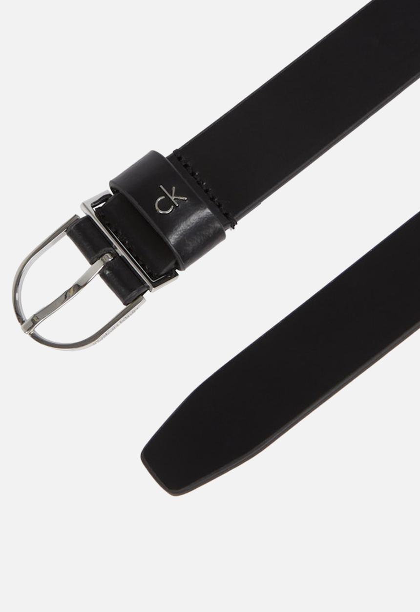 Calvin Klein - Ck metal loop round buckle 2.5 - black