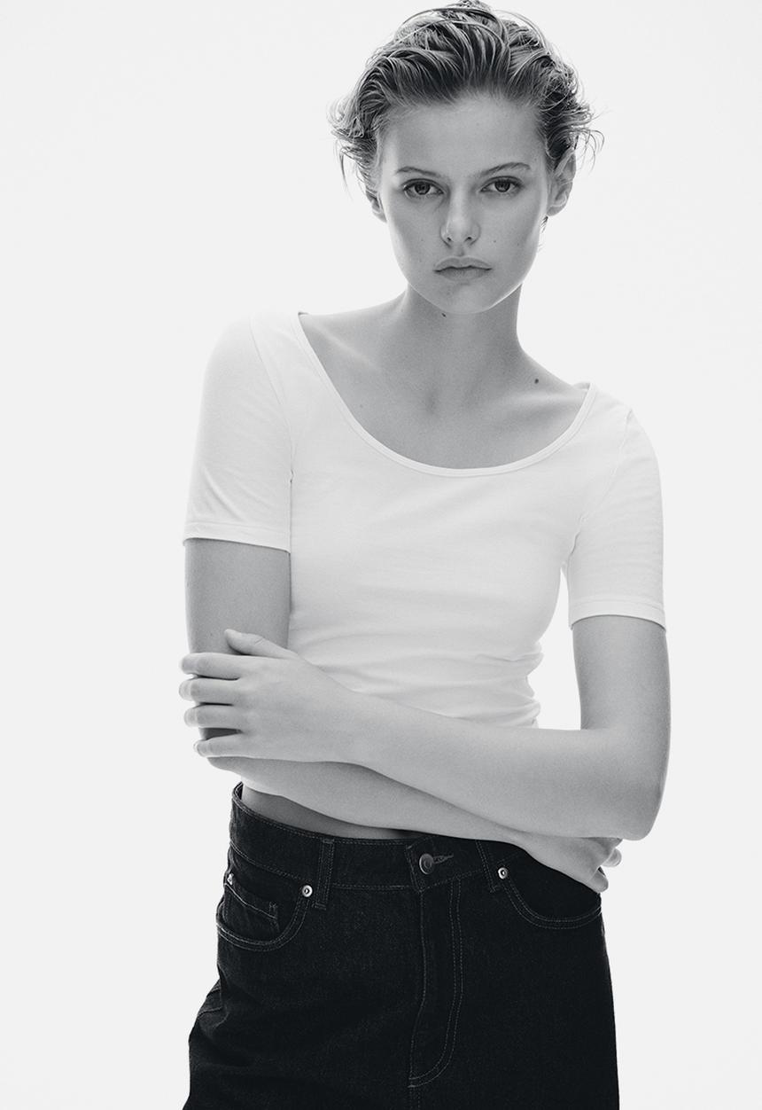 H&M - Smocked viscose blouse - cream
