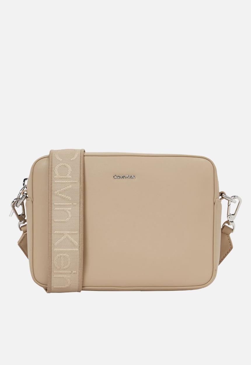 Calvin Klein - Ck must small camera bag- crockery