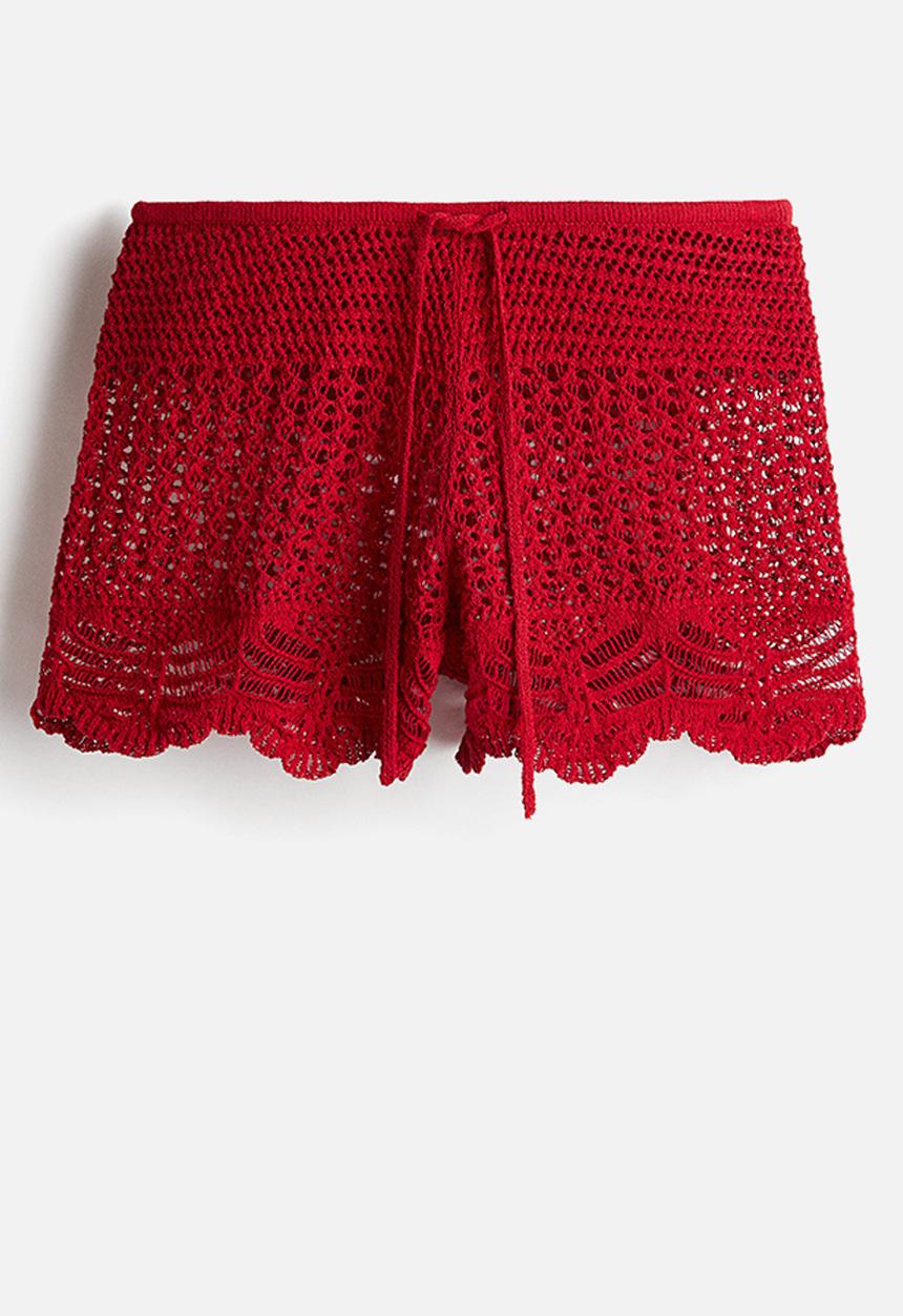 H&M - Crochet-look beach shorts - red
