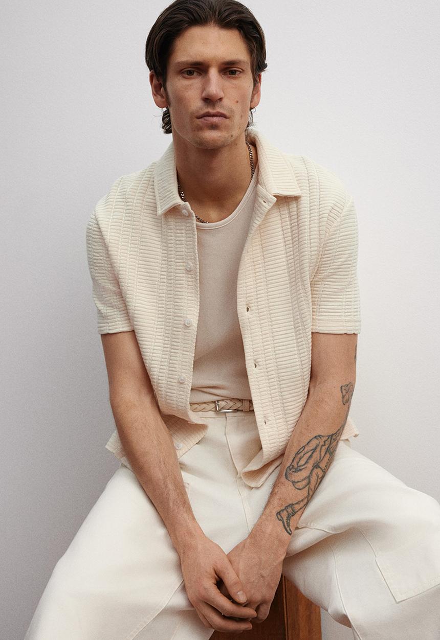 H&M - Regular fit textured-knit shirt - cream