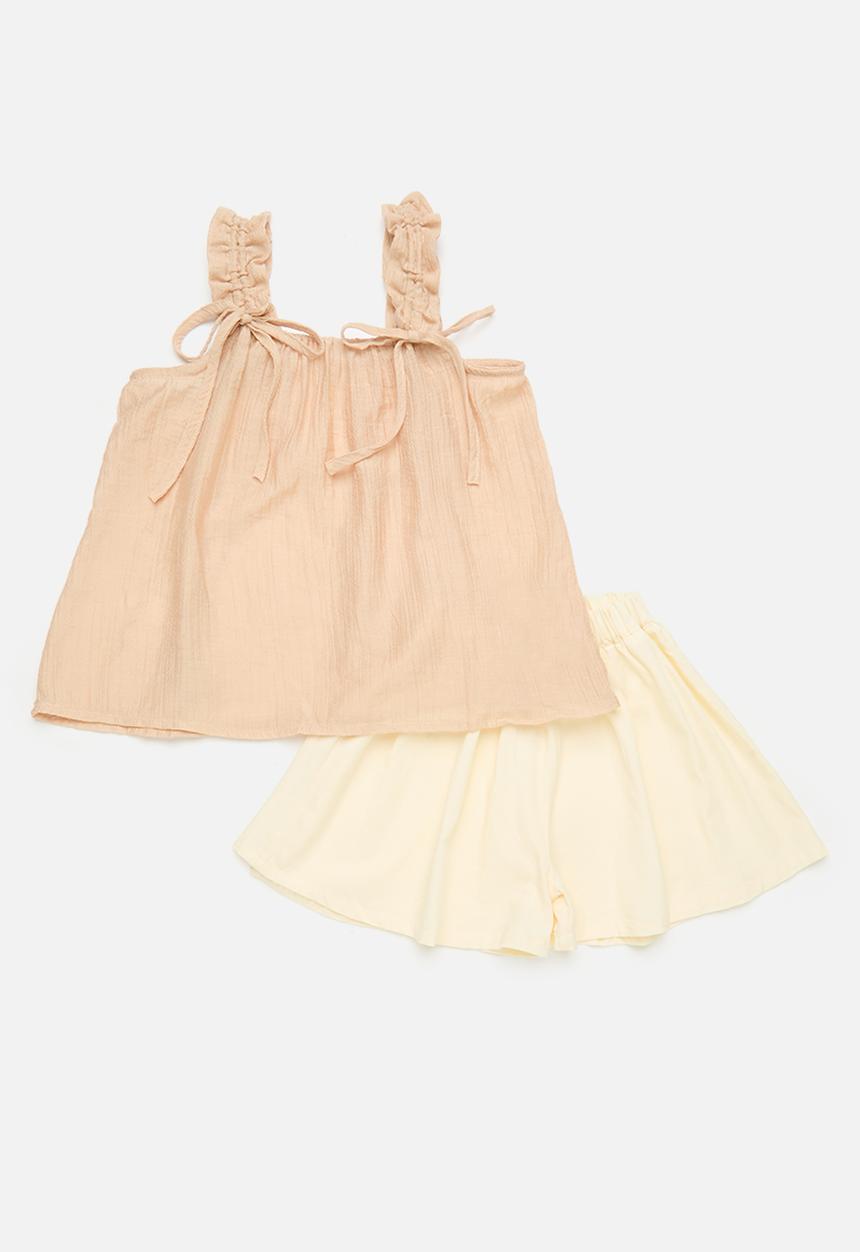 Pop Candy - Drawstring shoulder top with flared shorts - peach puff/vanilla
