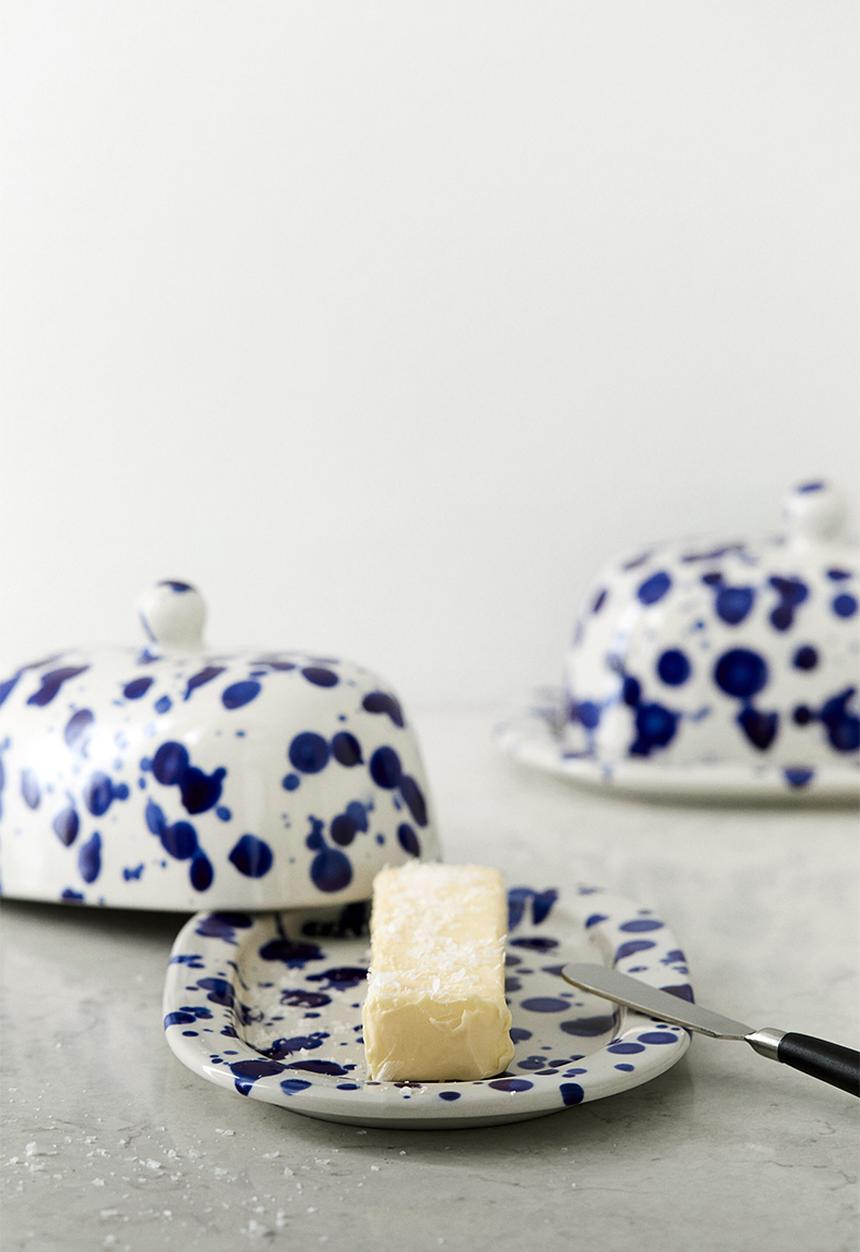 H&M - Stoneware butter dish - blue speckled