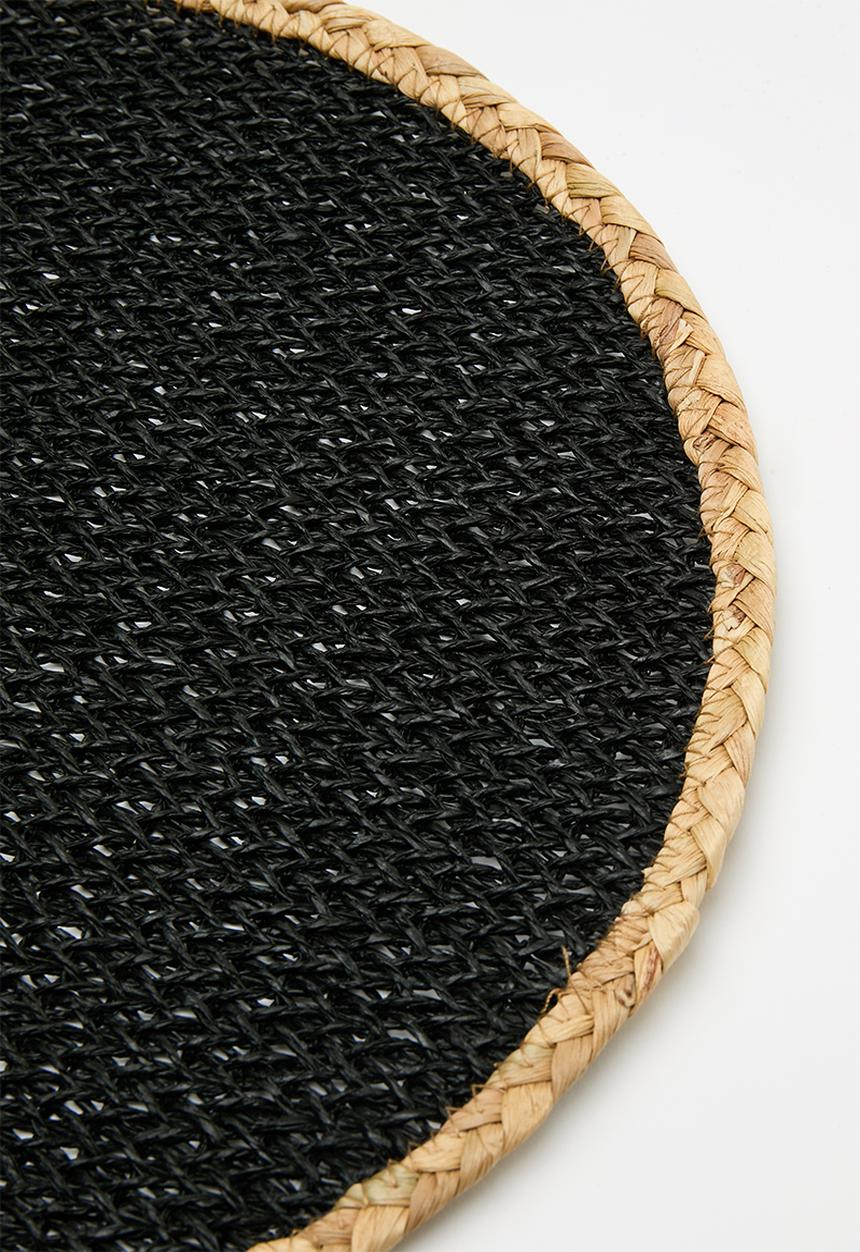 Excellent Houseware - Laroy placemat set of 4 - black