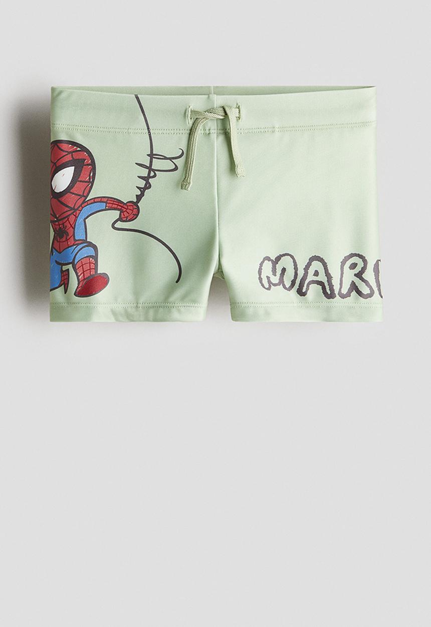 H&M - Printed swimming trunks - light green/spidey