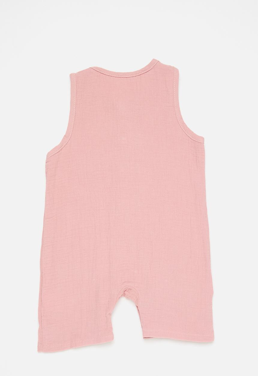 Pop Candy - Crinkled cotton romper with textured bear badge - pink