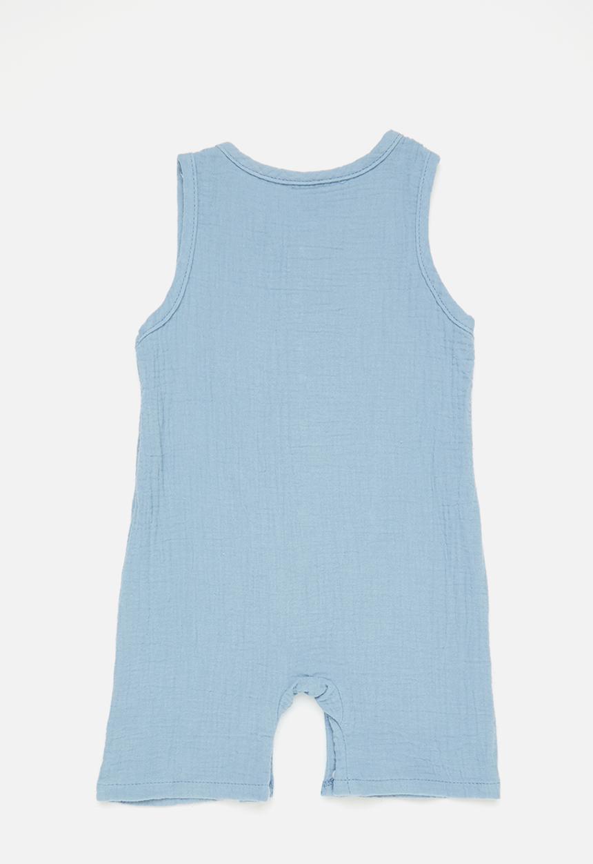 Pop Candy - Crinkled cotton romper with textured bear badge - blue