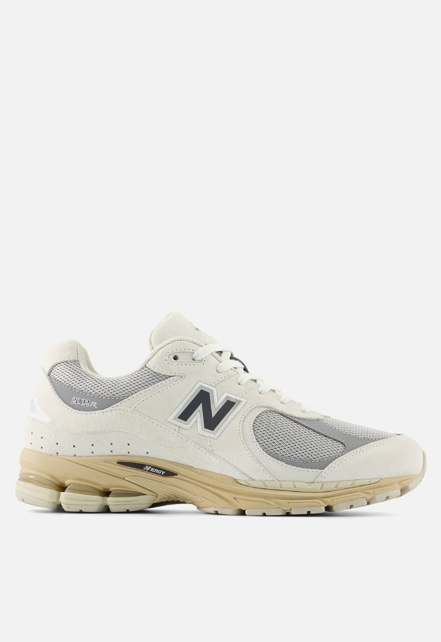 New Balance  - U2002R v1