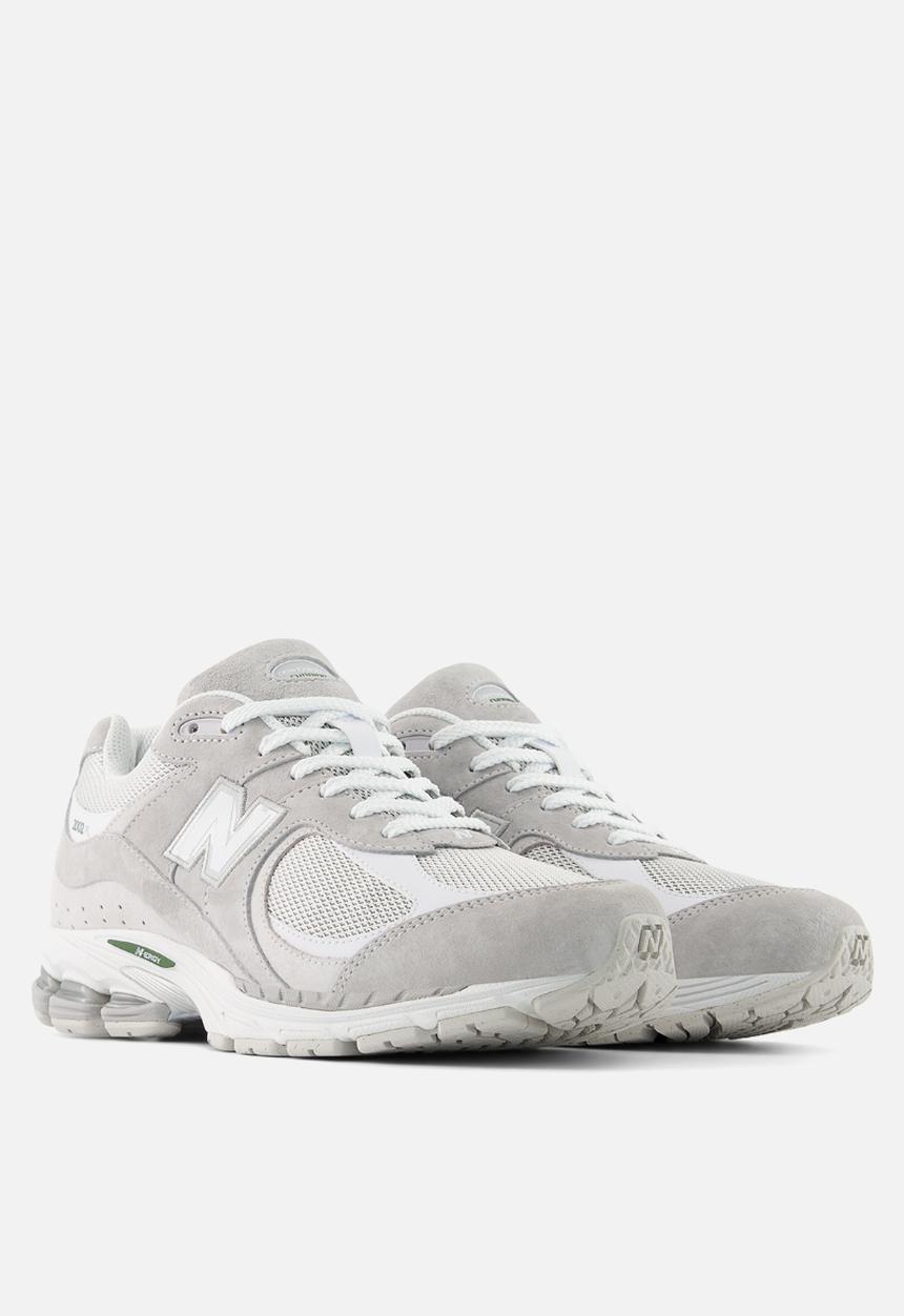 New Balance  - U2002R v1