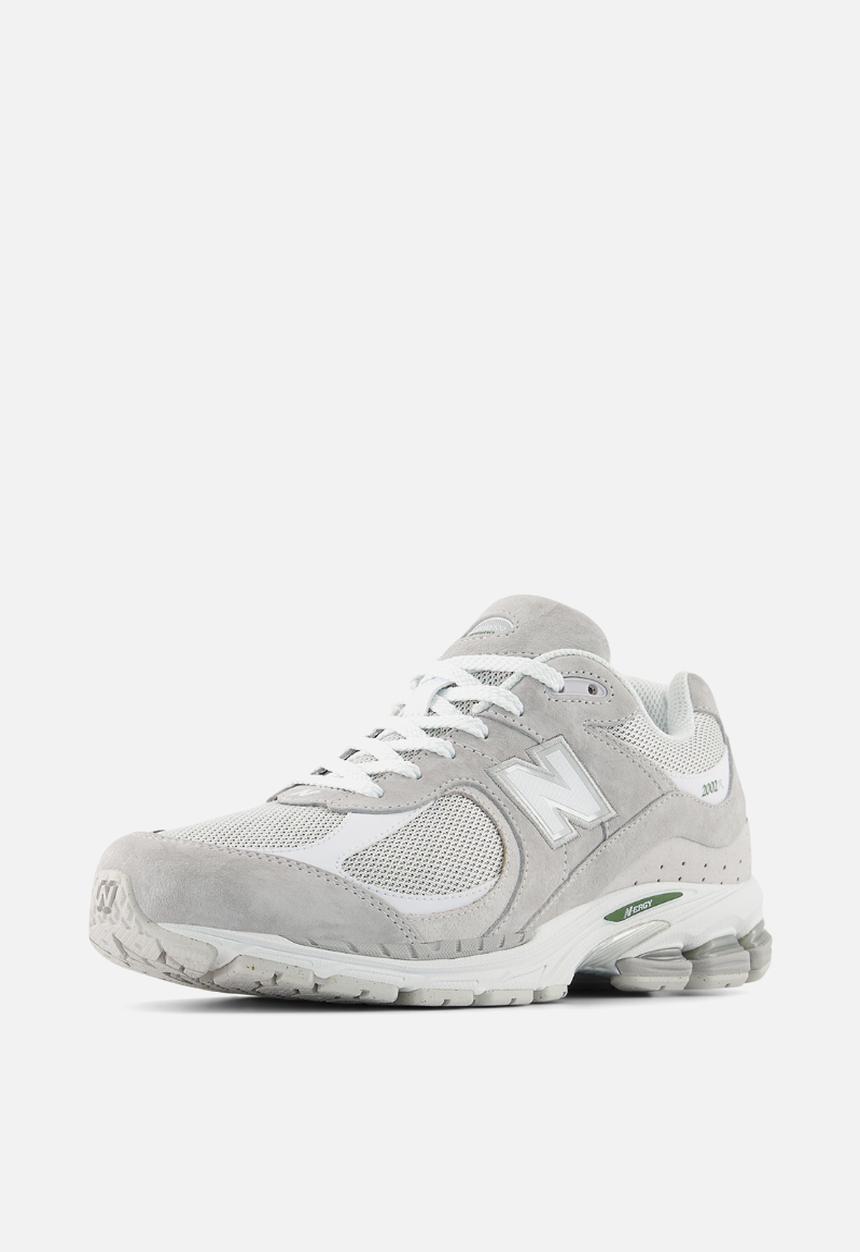 New Balance  - U2002R v1