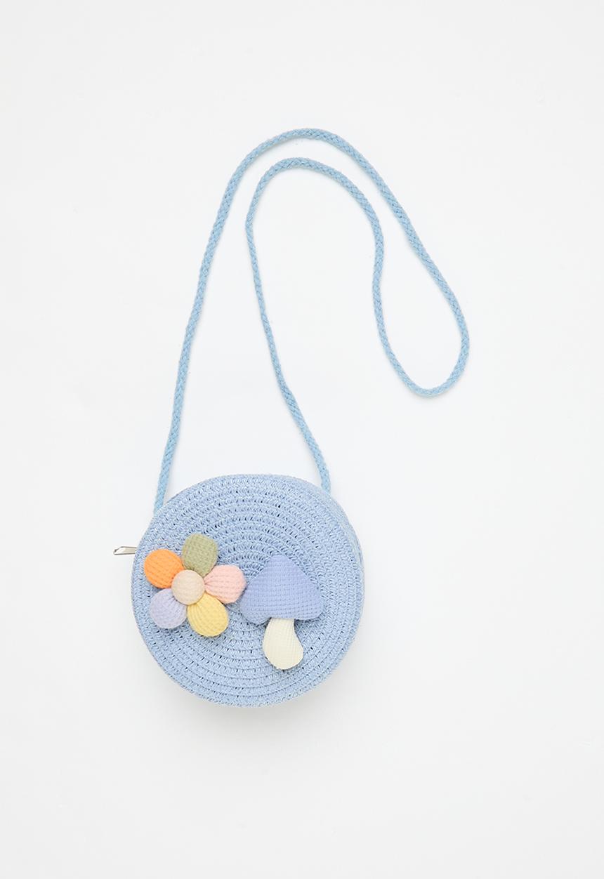 Pop Candy - Straw canteen bag with flower & shroom feature - light blue