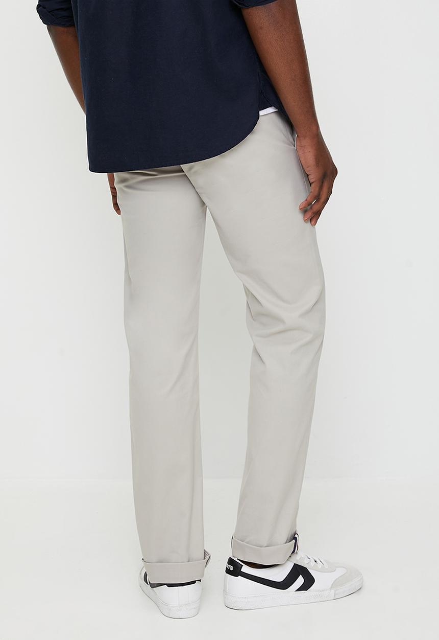 Ben Sherman - Slim Fit Stretch Chino - Stone