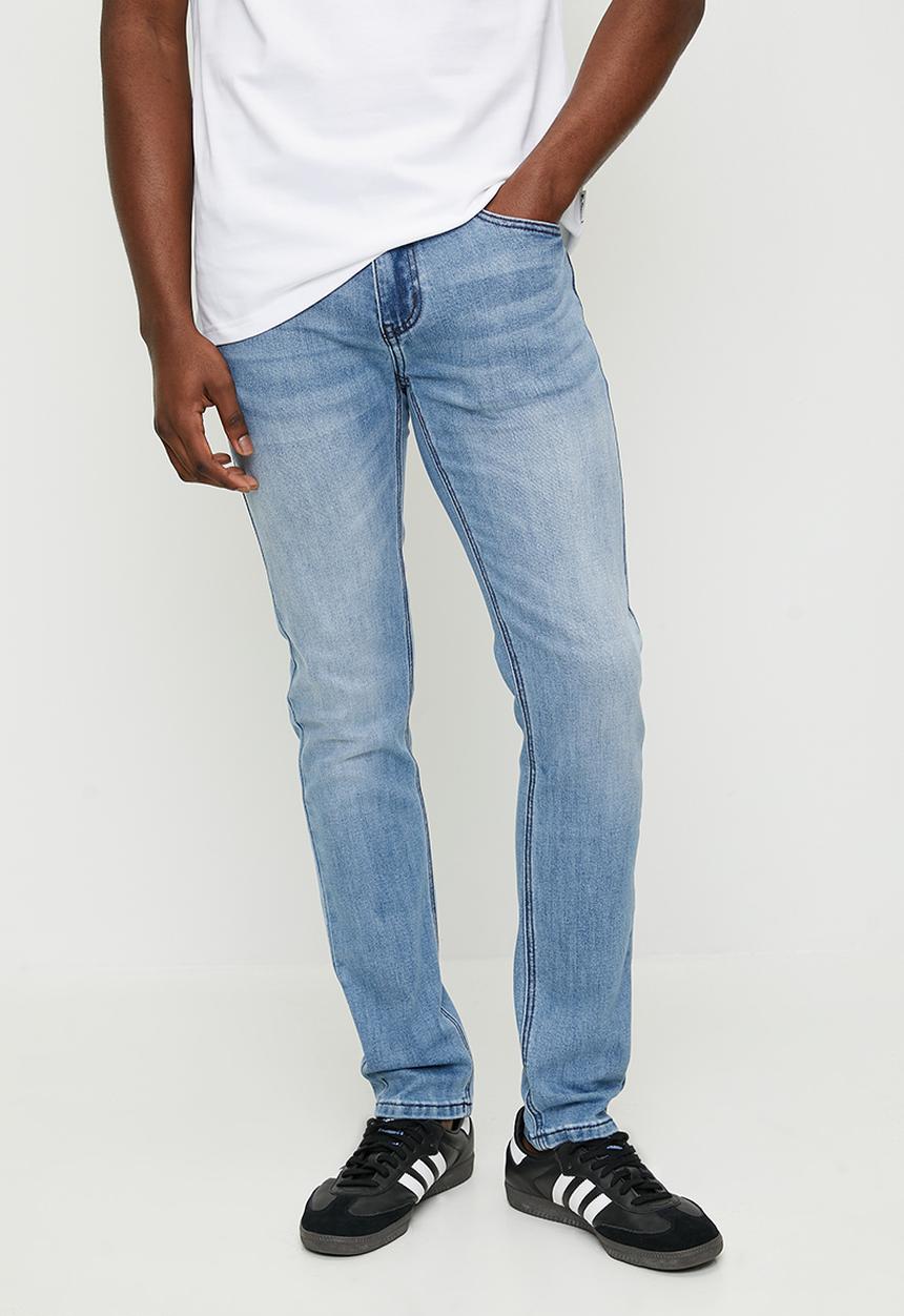 Ben Sherman - Slim Fit Essential Denim Lt Blue - Lt Blue