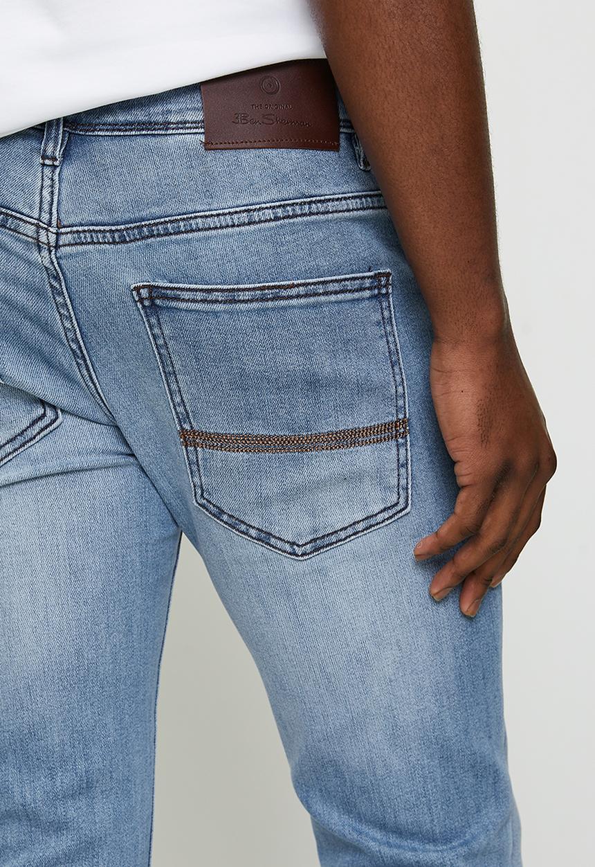 Ben Sherman - Slim Fit Essential Denim Lt Blue - Lt Blue