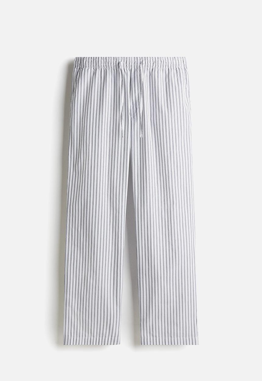 H&M - Relaxed fit poplin trousers -  white/green striped