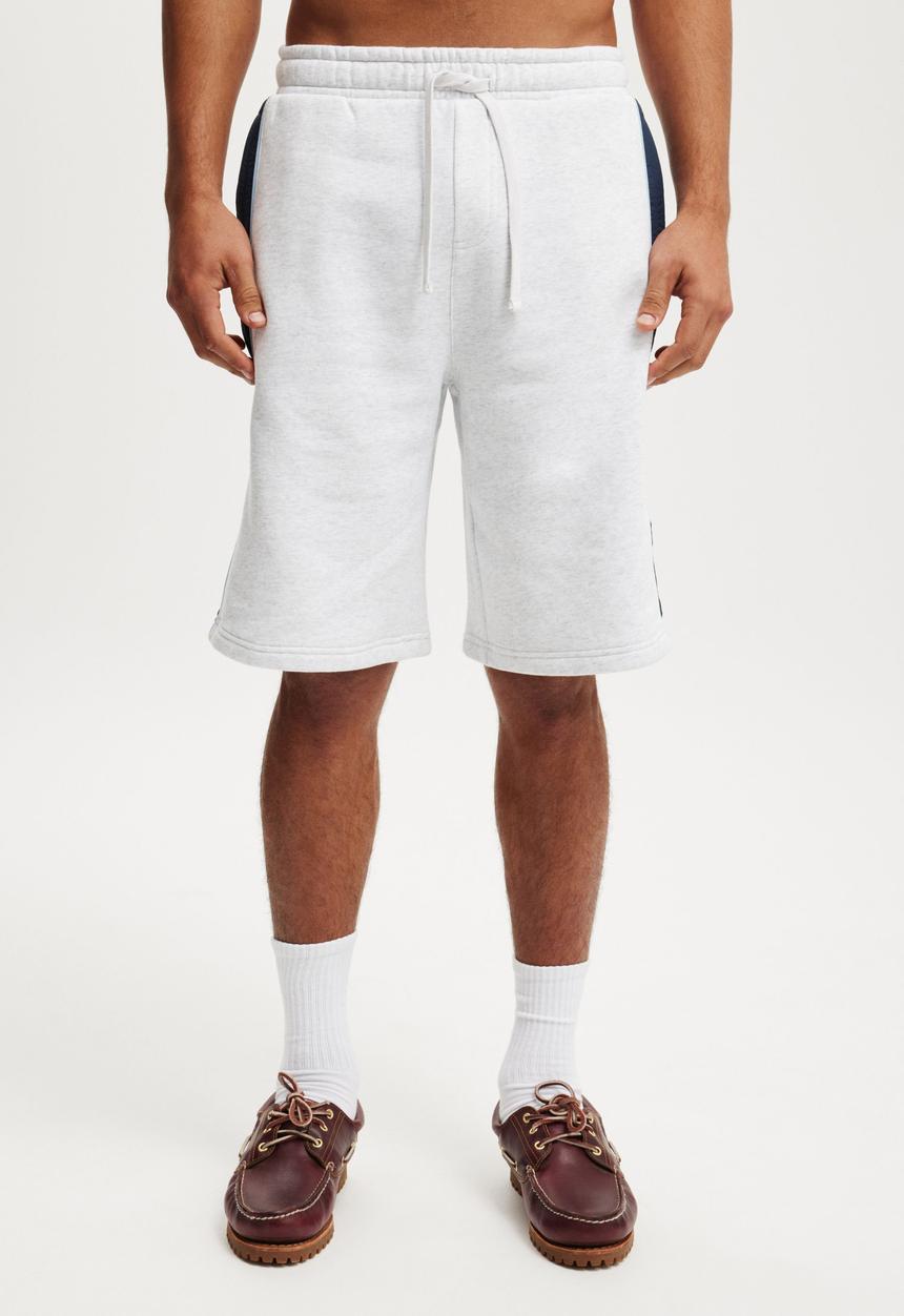 Cotton On - Super Baggy Fleece Short - Athletic Marle / True Navy