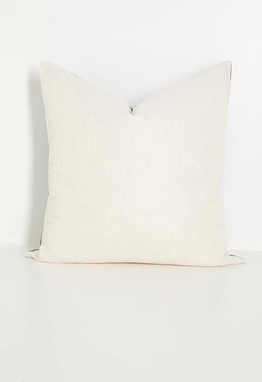 Hertex Fabrics - Lush palm cushion cover - blue