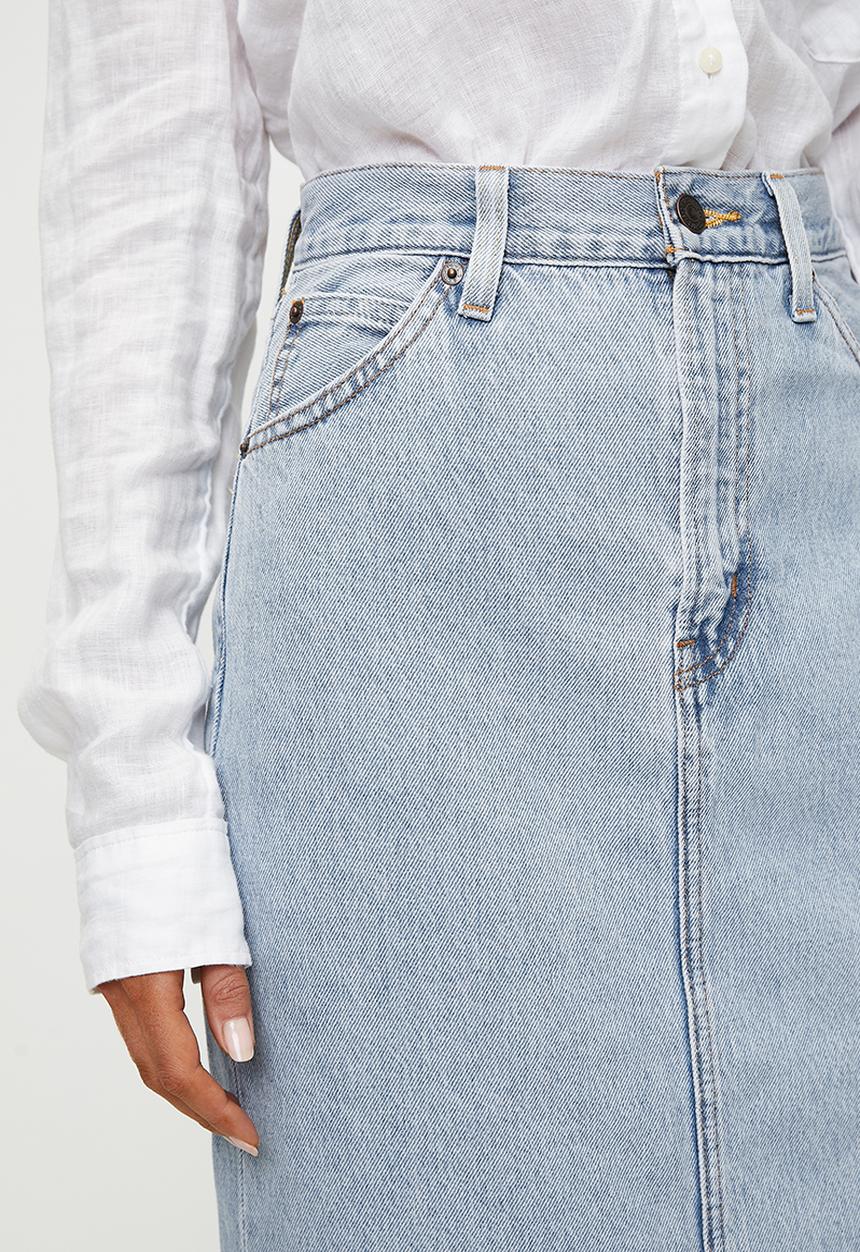 Levi’s® - HR Back Slit Skirt - Intense Subject