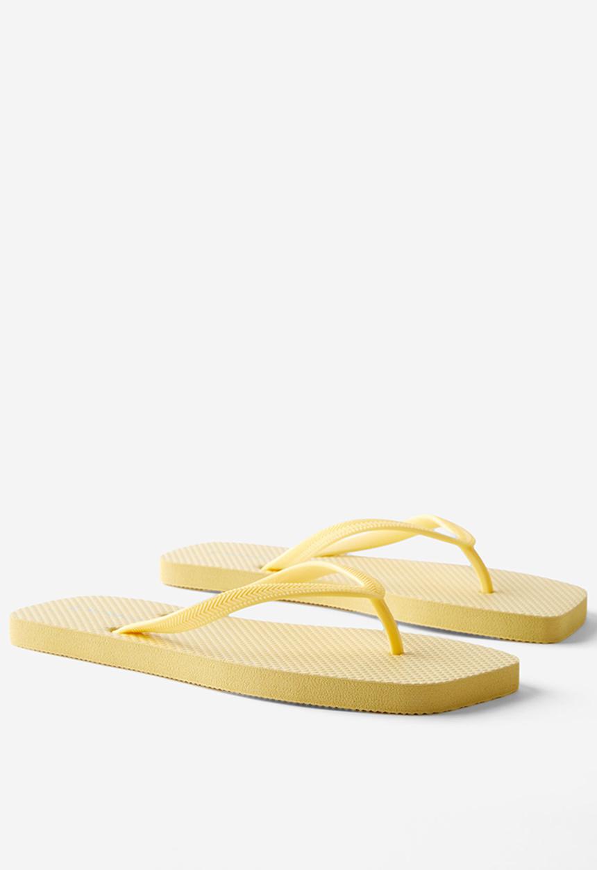 Cotton On - Square toe flip flop - yellow