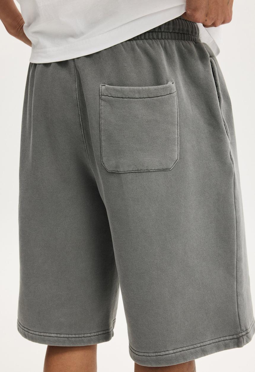 Cotton On - Super Baggy Fleece Short - Slate Stone