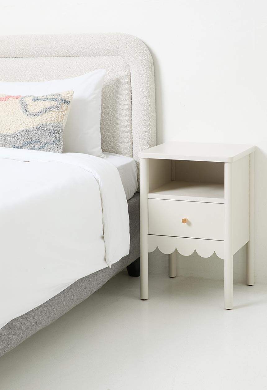 Sixth Floor - Dillan bedside table - natural