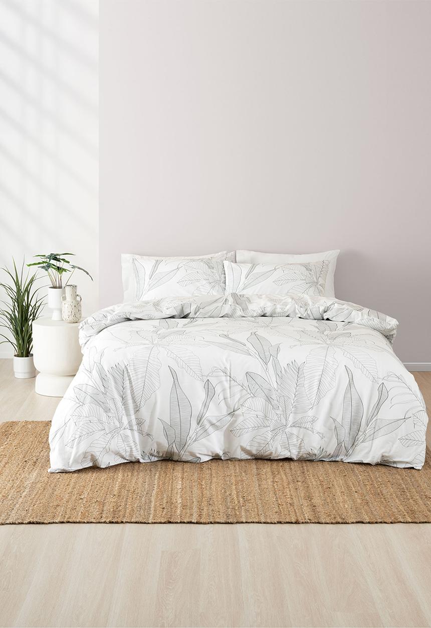 Linen House - Tropical White Duvet Cover Set - white