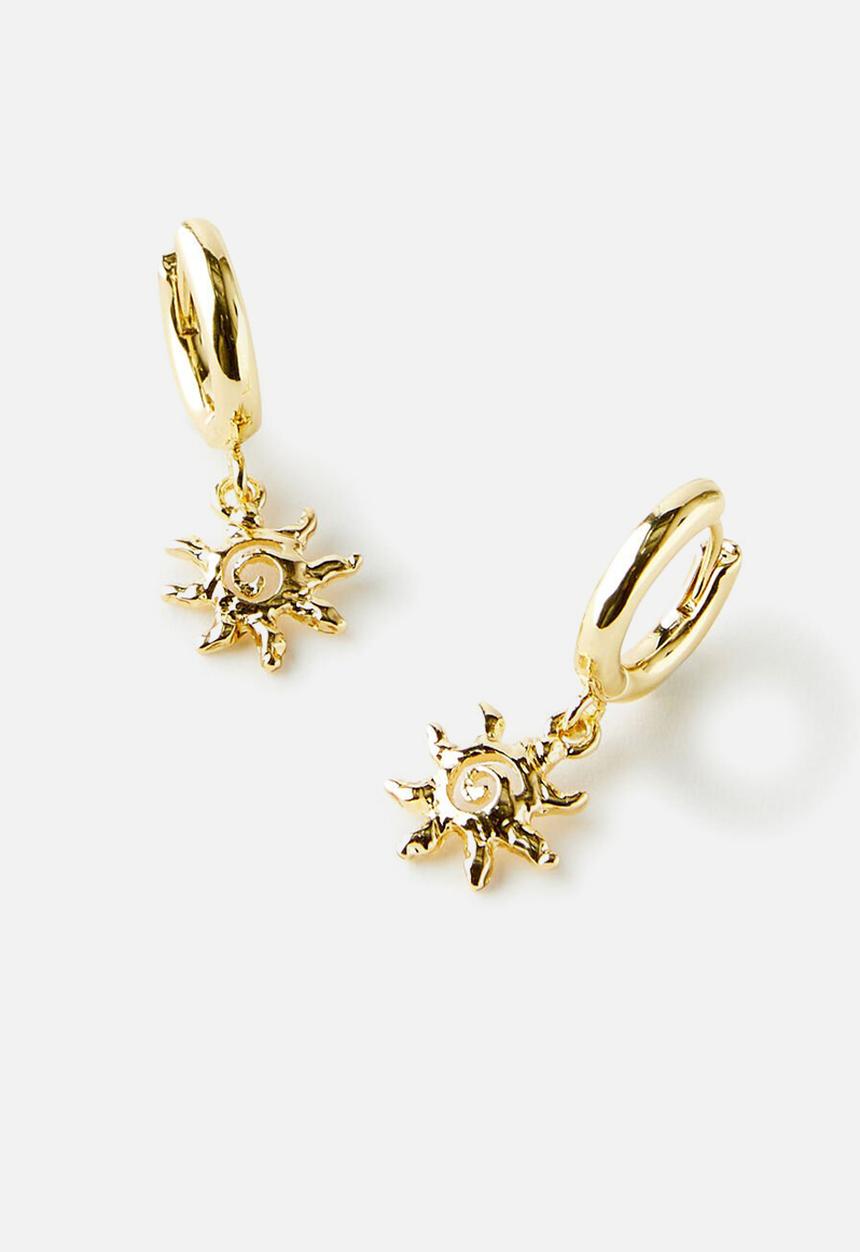 Rubi - Huggie Hoop Earring - Gold