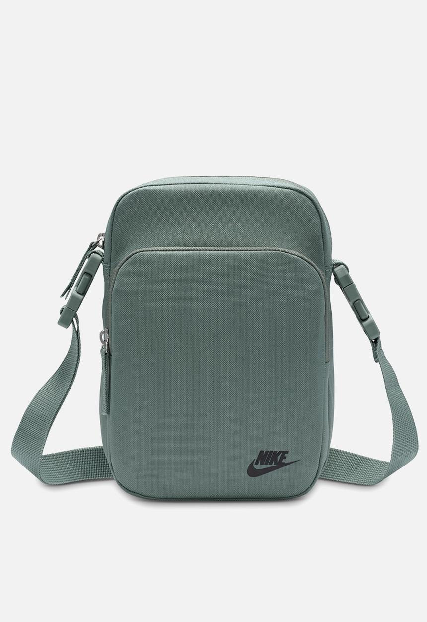 Nike Heritage - Clay Green/Clay Green/Black