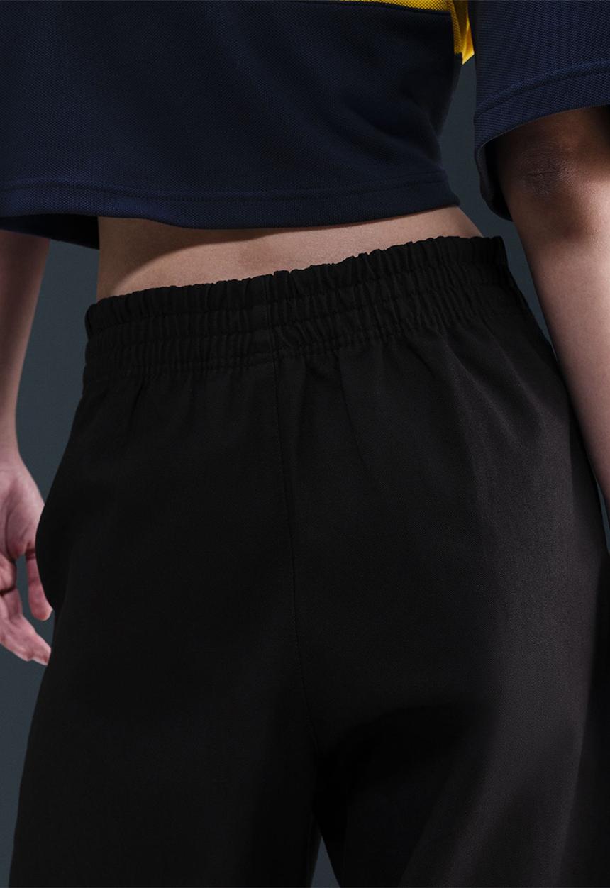 Nike - Barrel Pants - Black