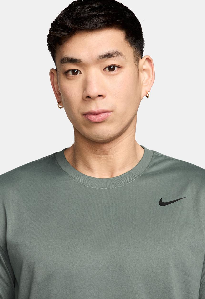 Nike -  Dri-FIT Fitness T-Shirt  - Clay Green/Black