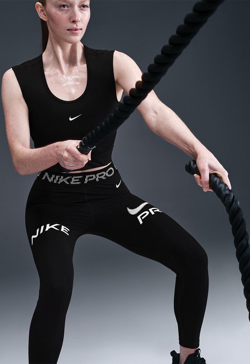 Nike - Mid-Rise 7/8 Mesh-Panel Graphic Leggings - Black