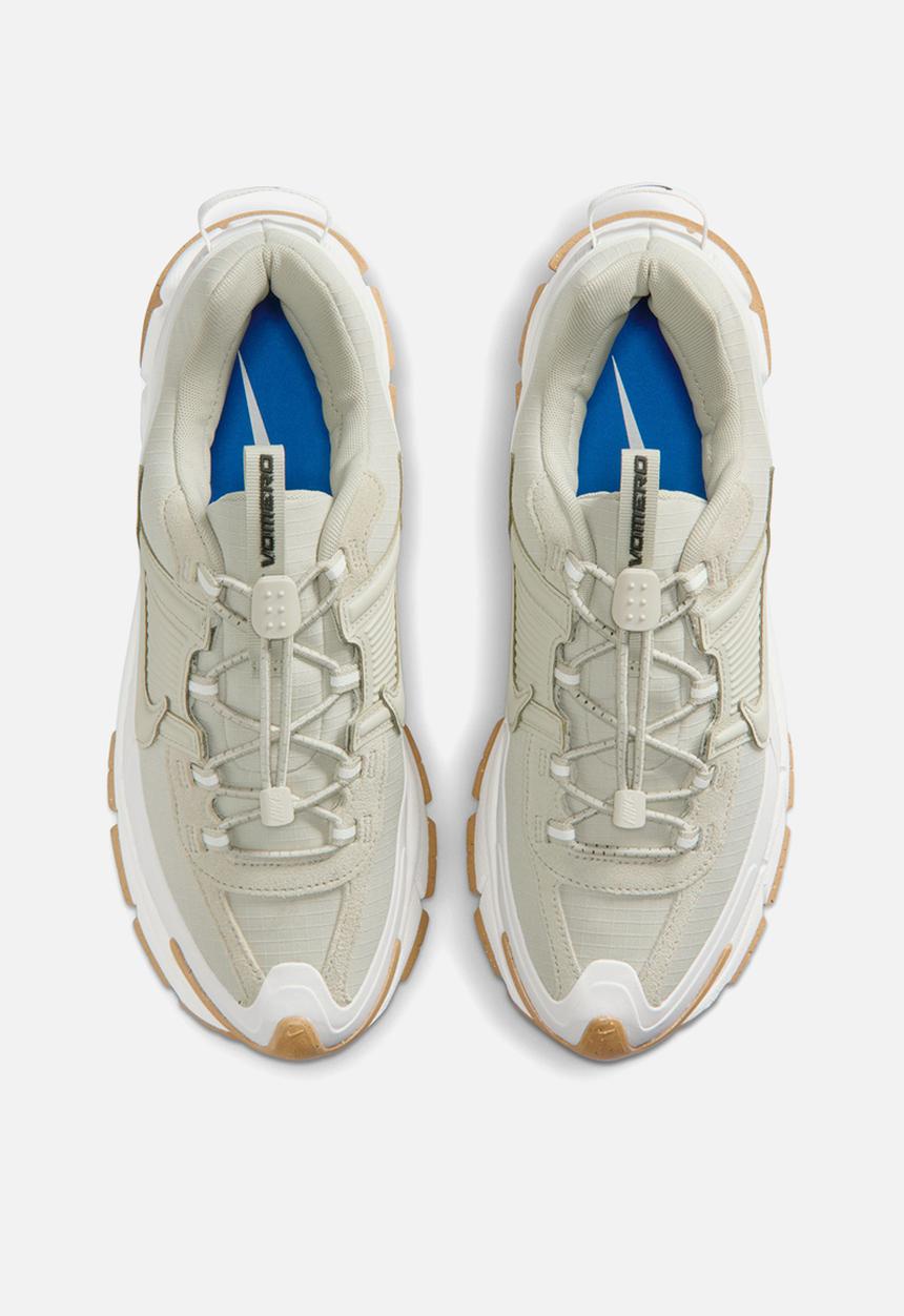 Nike - Zoom Vomero Roam