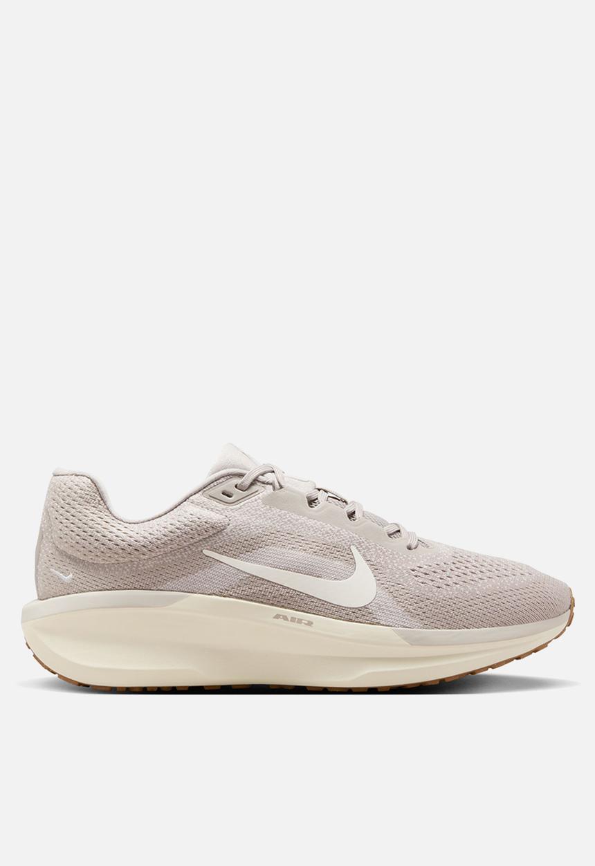 Nike - Winflo 11