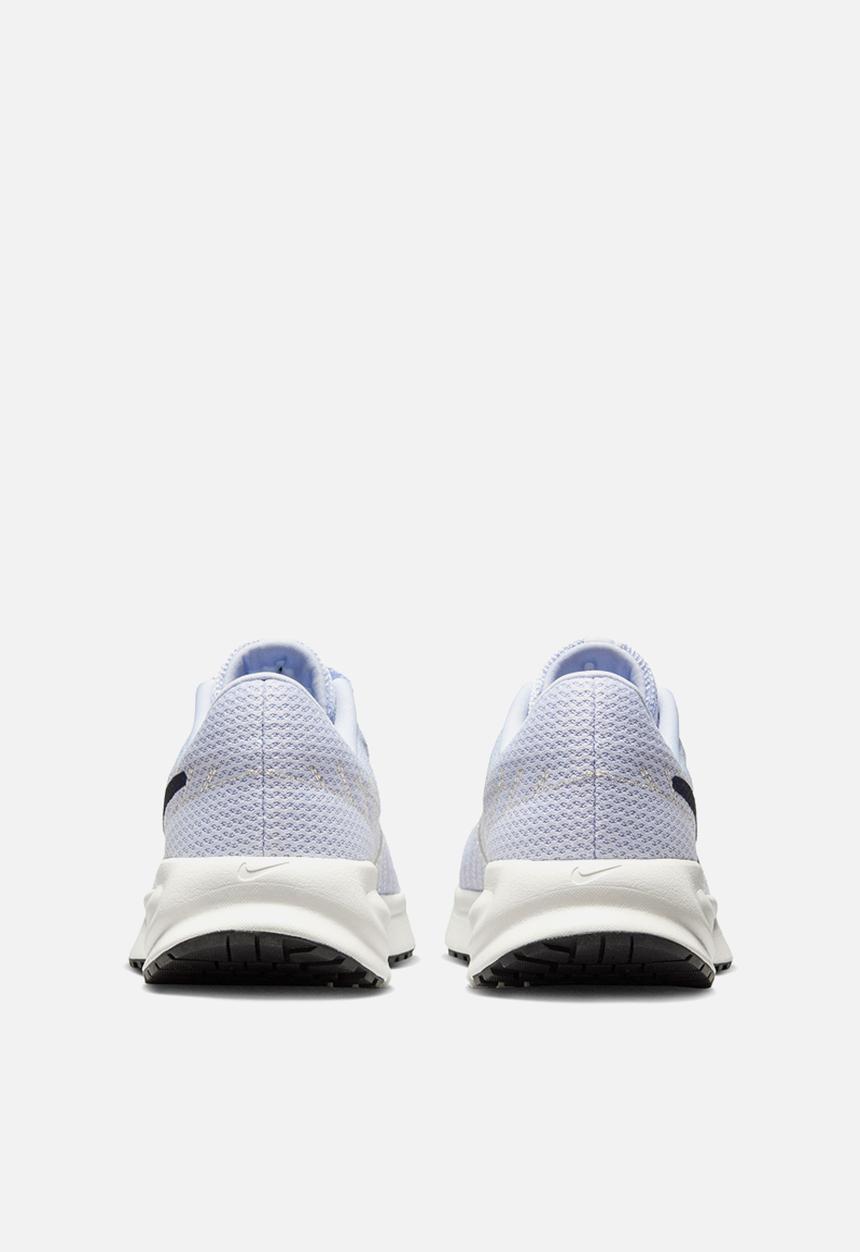 Nike - Run Defy