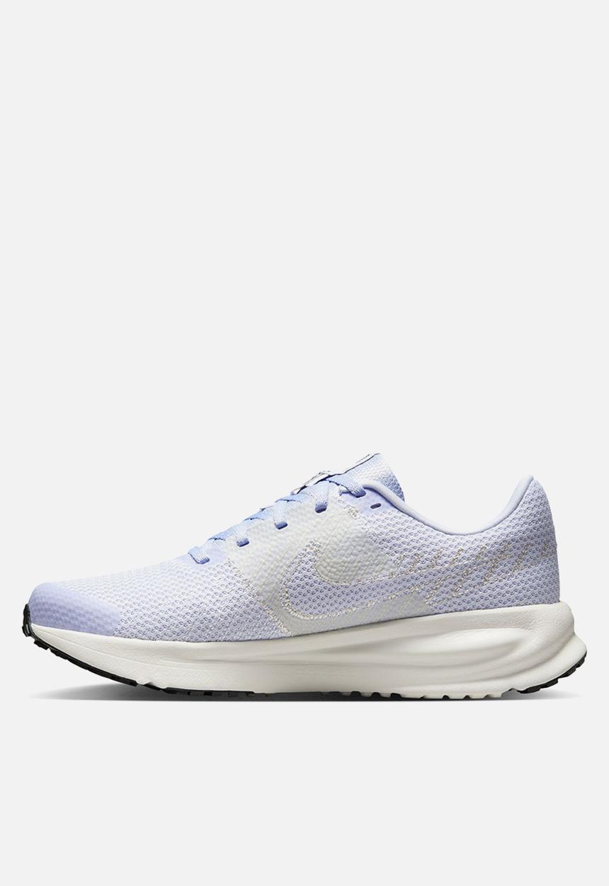 Nike - Run Defy