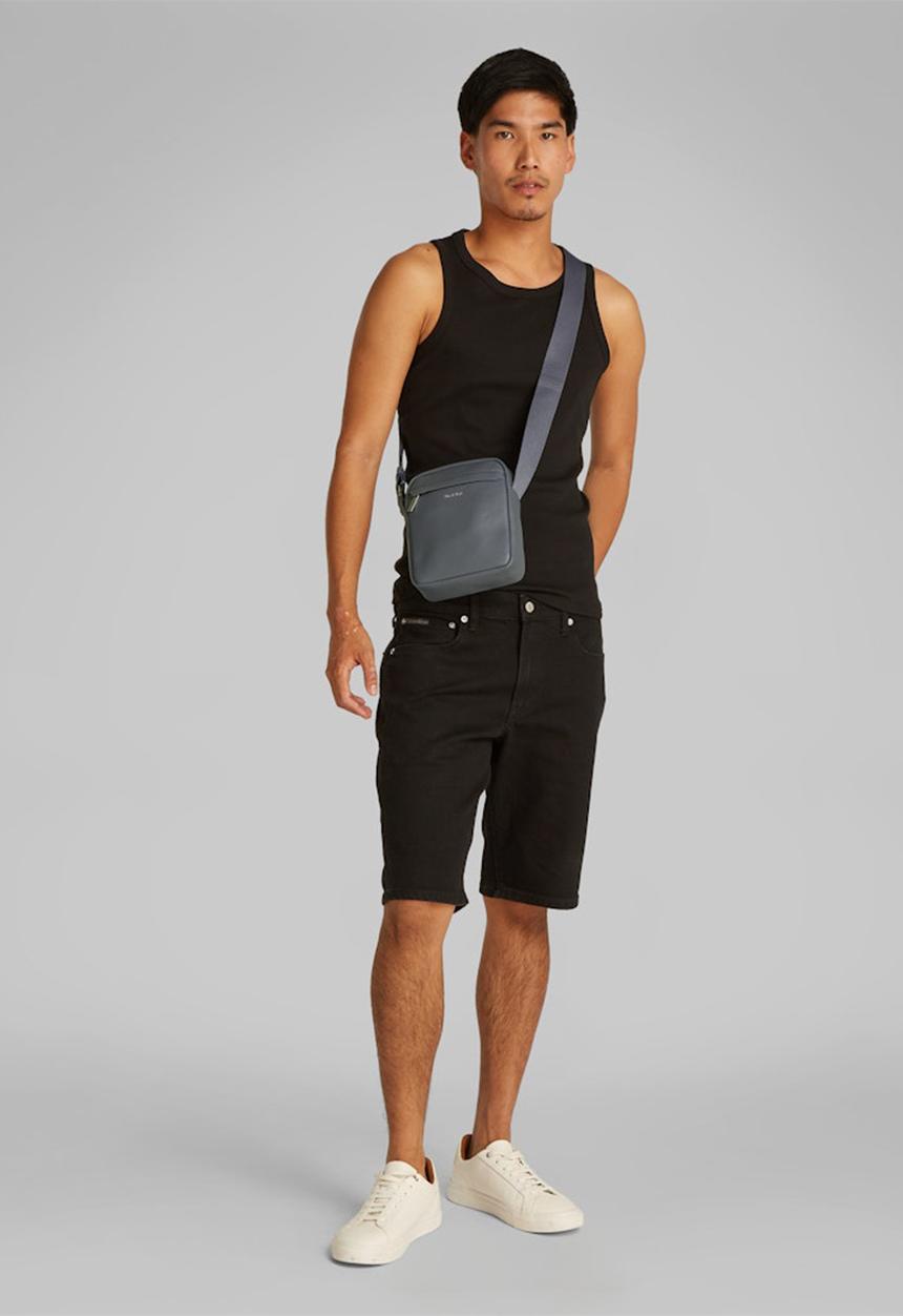 Calvin Klein - Ck Must Reporter S - Turbulence