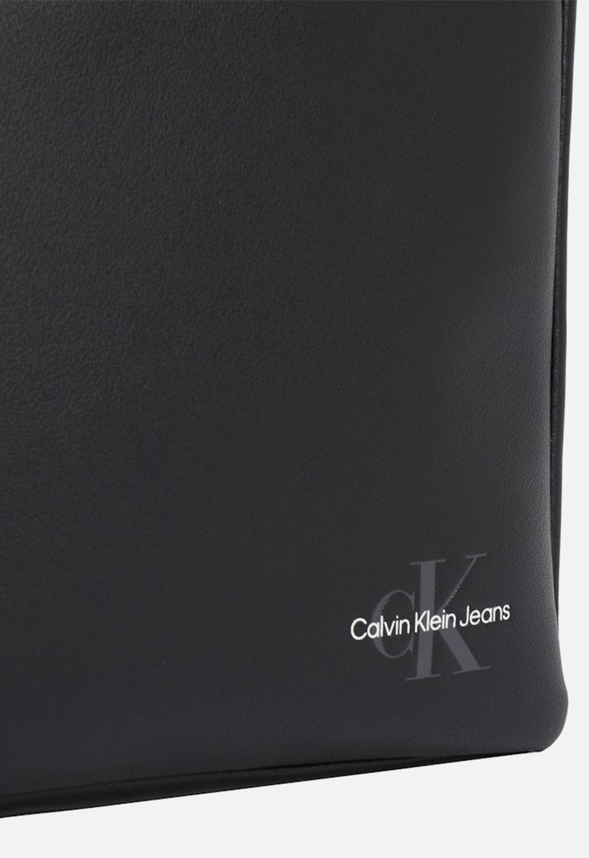 Calvin Klein - Mono Logo Flat Pack 18 - Na Black