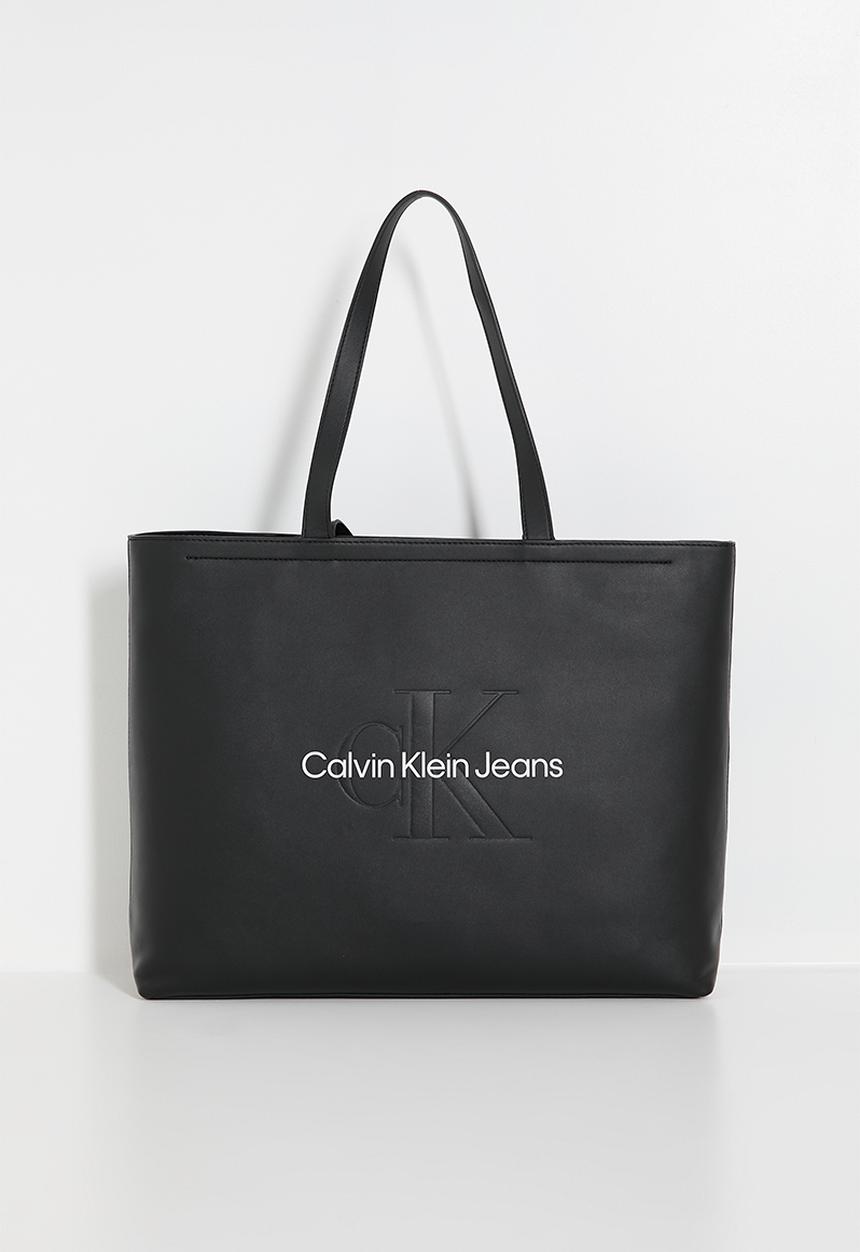 Calvin Klein - Sculpted slim tote mono - black