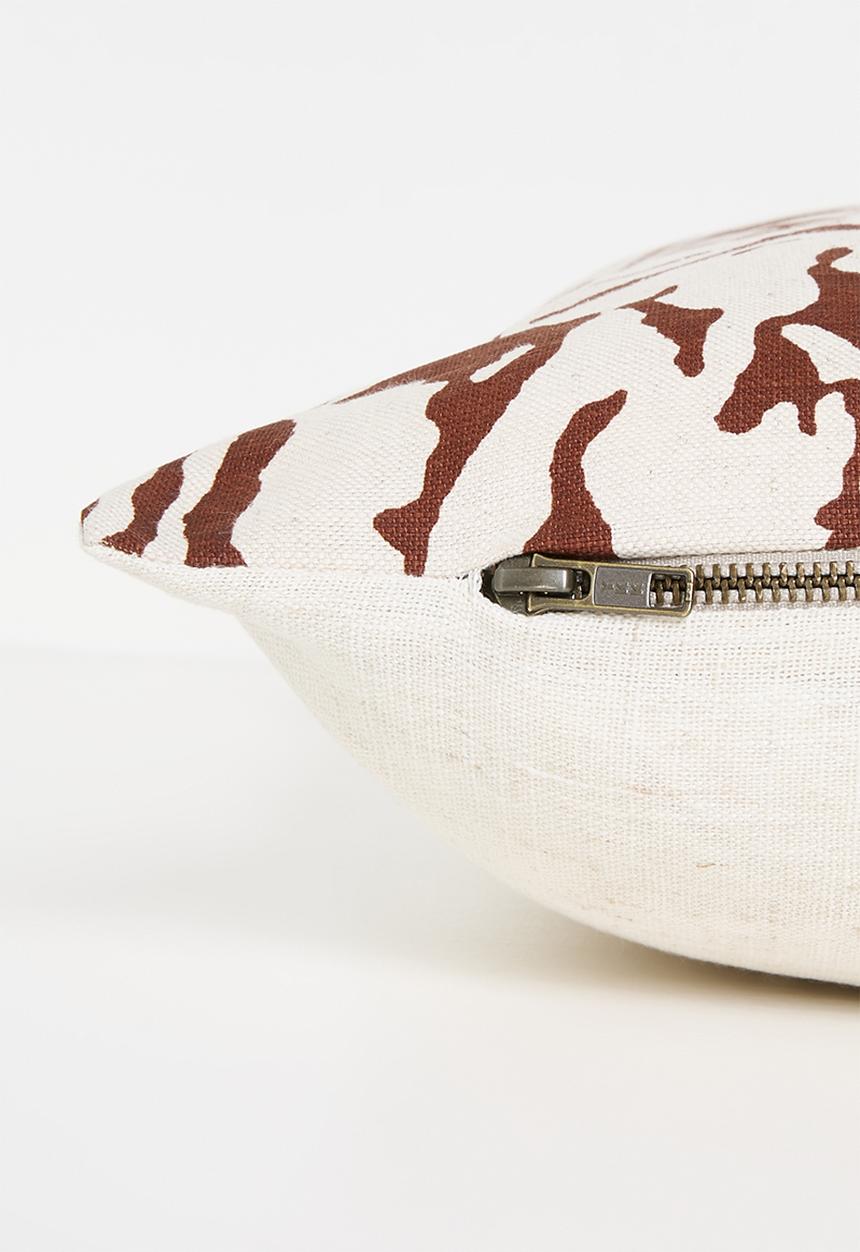 Hertex Fabrics - Quagga cushion cover - Rust