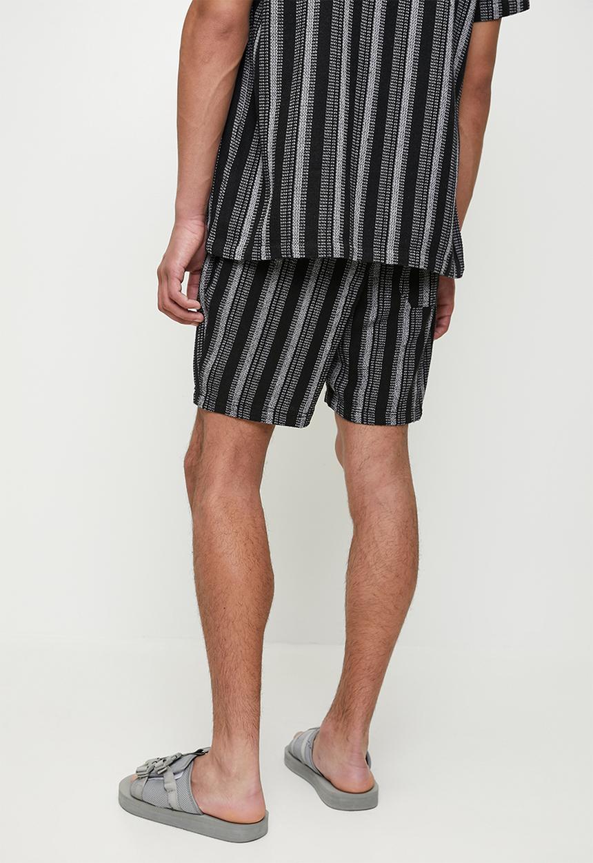 Brave Soul - Shorts - Black