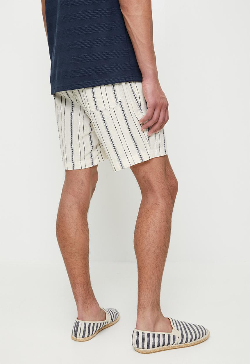 Brave Soul - Shorts - Ecru