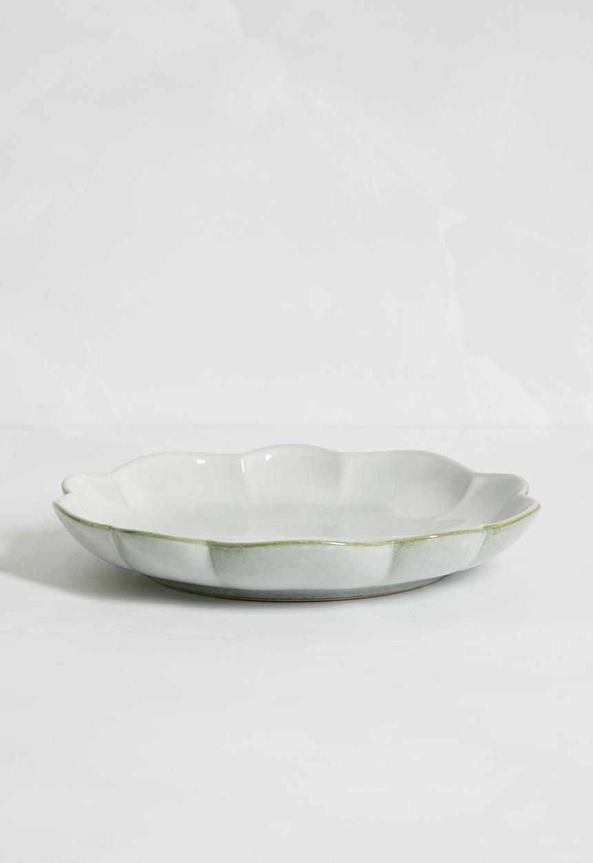 Sixth Floor - Scalloped bowls set of 2 - Natural