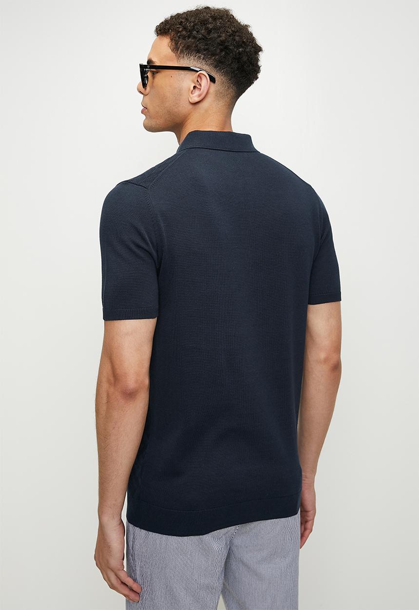 Pringle of Scotland - Shaun knitted golfer - navy