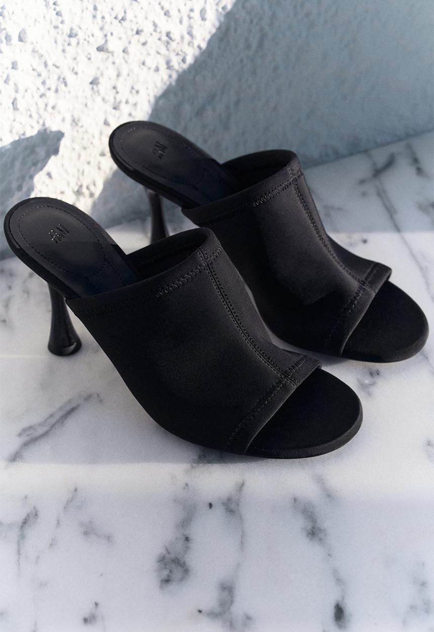 H&M - Heeled sandals - black