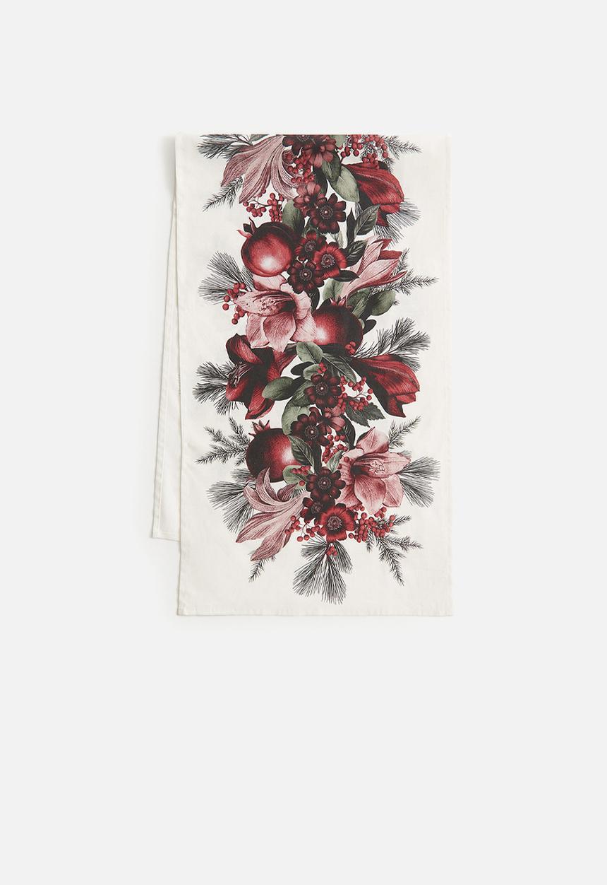 H&M - Water-repellent table runner - white flowers